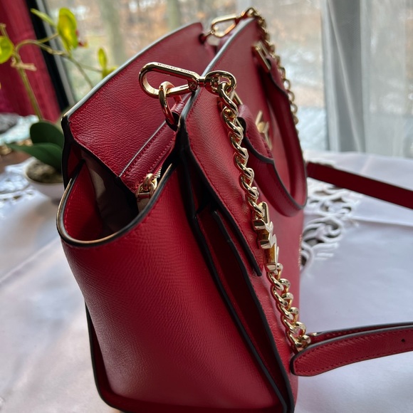 Michael Kors Brand New Amazing red color bag. With gold tone hardware. Very cute - Picture 7 of 12